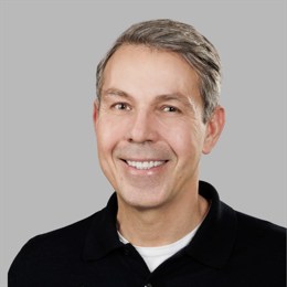 福建省领导会见印尼国信集团董事长翁俊民一行