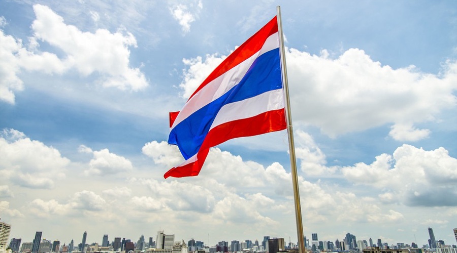 受暴雨影响,广州白云机场启动航班大面积延误应急处置蓝色响应