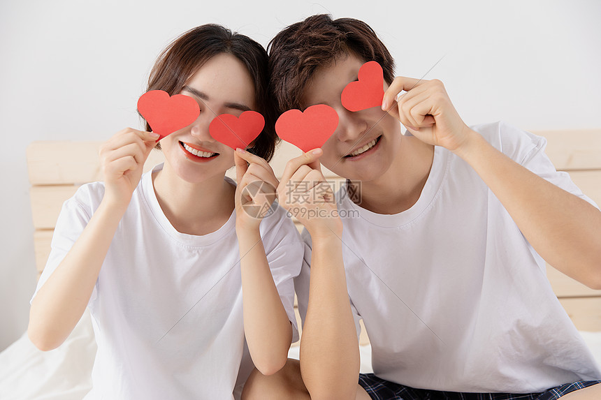 14名“内鬼”侵犯华为芯片技术被判刑